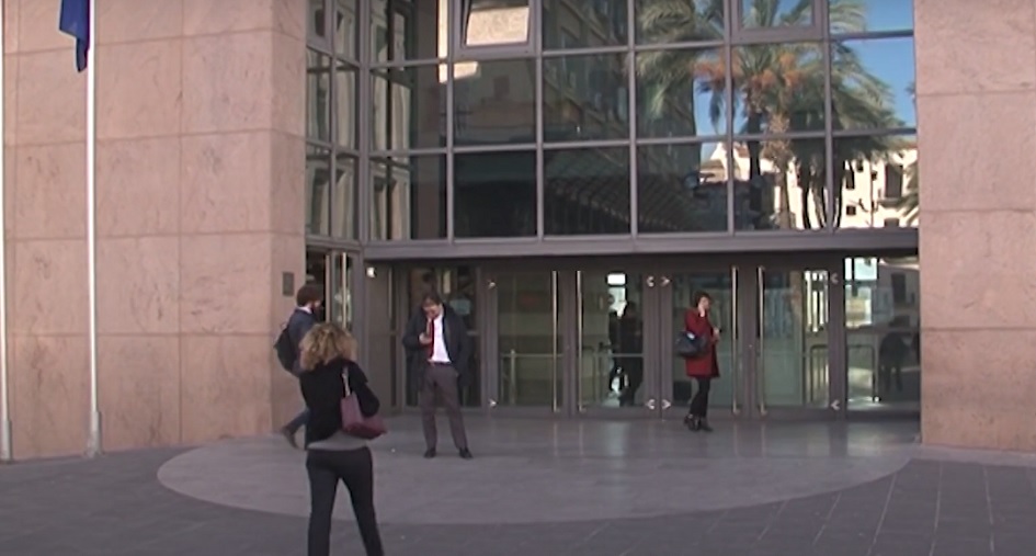 In appello il caso del funzionario del cimitero infedele