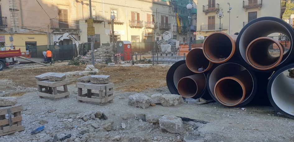 A Partinico ripartono a regime i lavori di riqualificazione di piazza Duomo