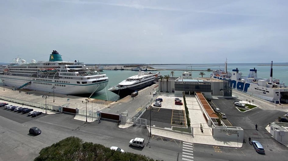 Il turismo si rilancia con le navi da crociera