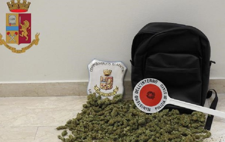 La droga sequestrata a Lentini