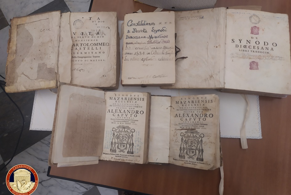 Restituiti i documenti storici rubati alla diocesi di Mazara del Vallo