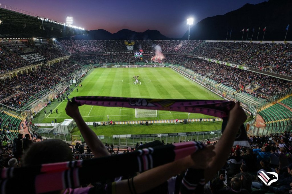 Tifosi Palermo per sfida con la Triestina