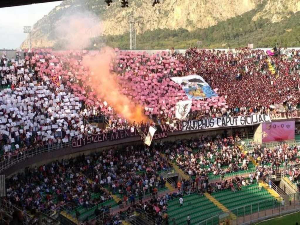 Tifosi Palermo al Renzo Barbera, si va verso il tutto esaurito