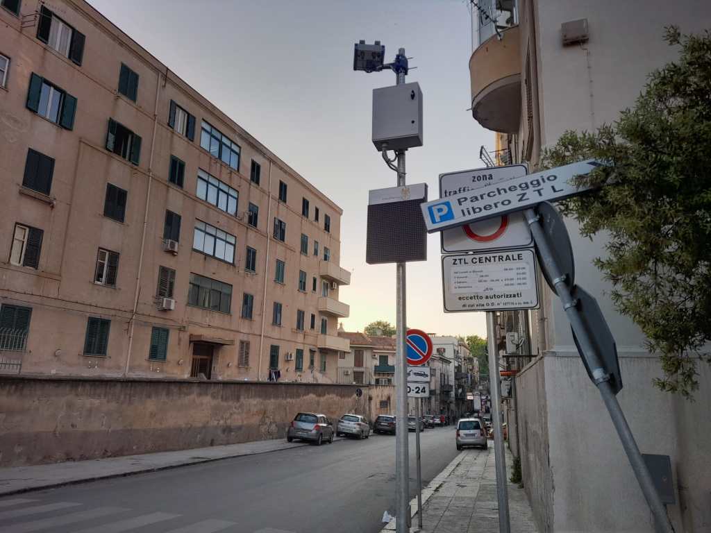 Ztl, telecamera spenta in via Cadorna, Palermo
