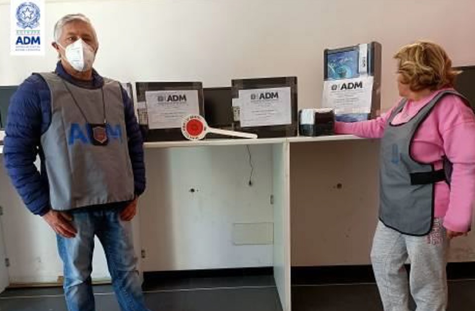 Sequestrata sala scommesse abusiva