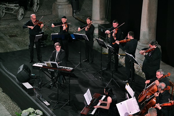 Successo per il concerto a Palazzo Reale organizzato dalla Fondazione Federico II
