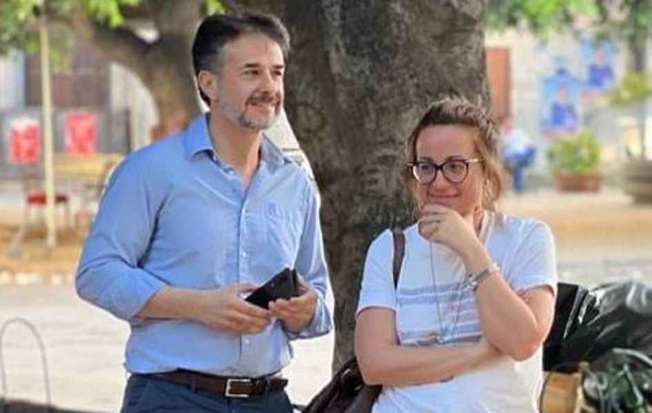 La protesta dei sindaci sull'emergenza rifiuti