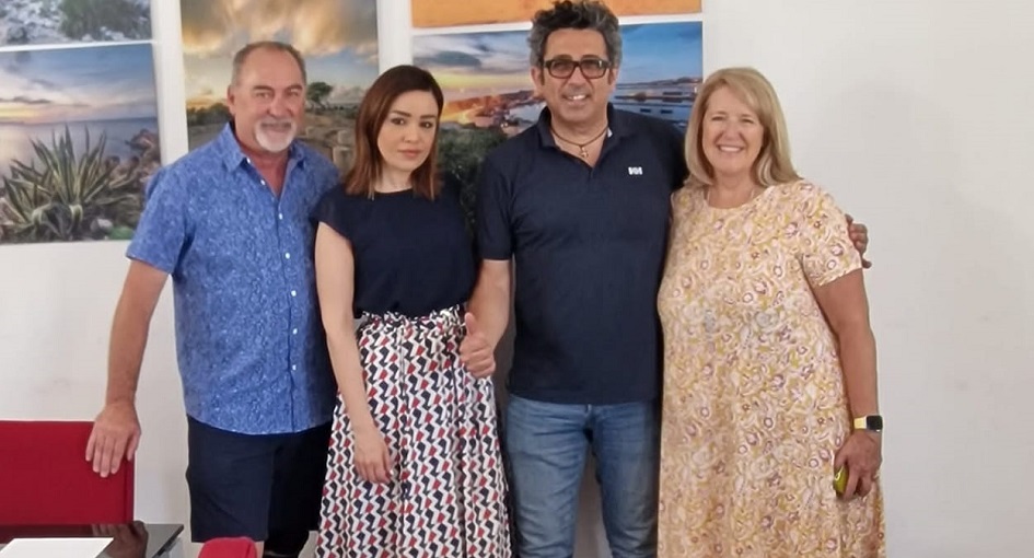 Turisti americani festeggiano i40 anni di matrimonio a Terrasini