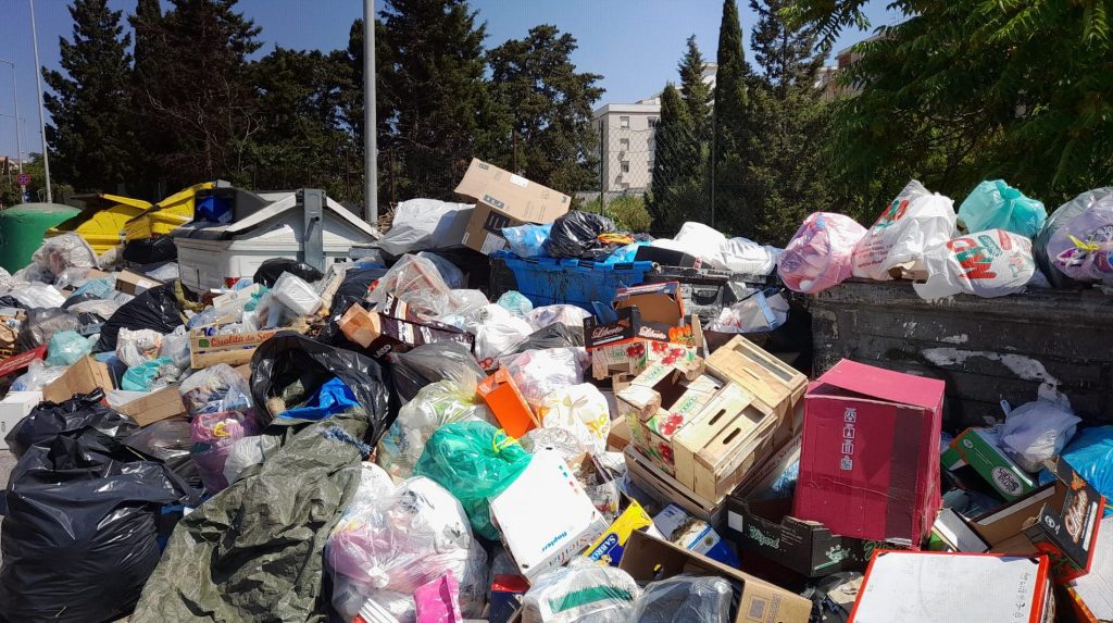 Discarica rifiuti via Nicoletti, Palermo