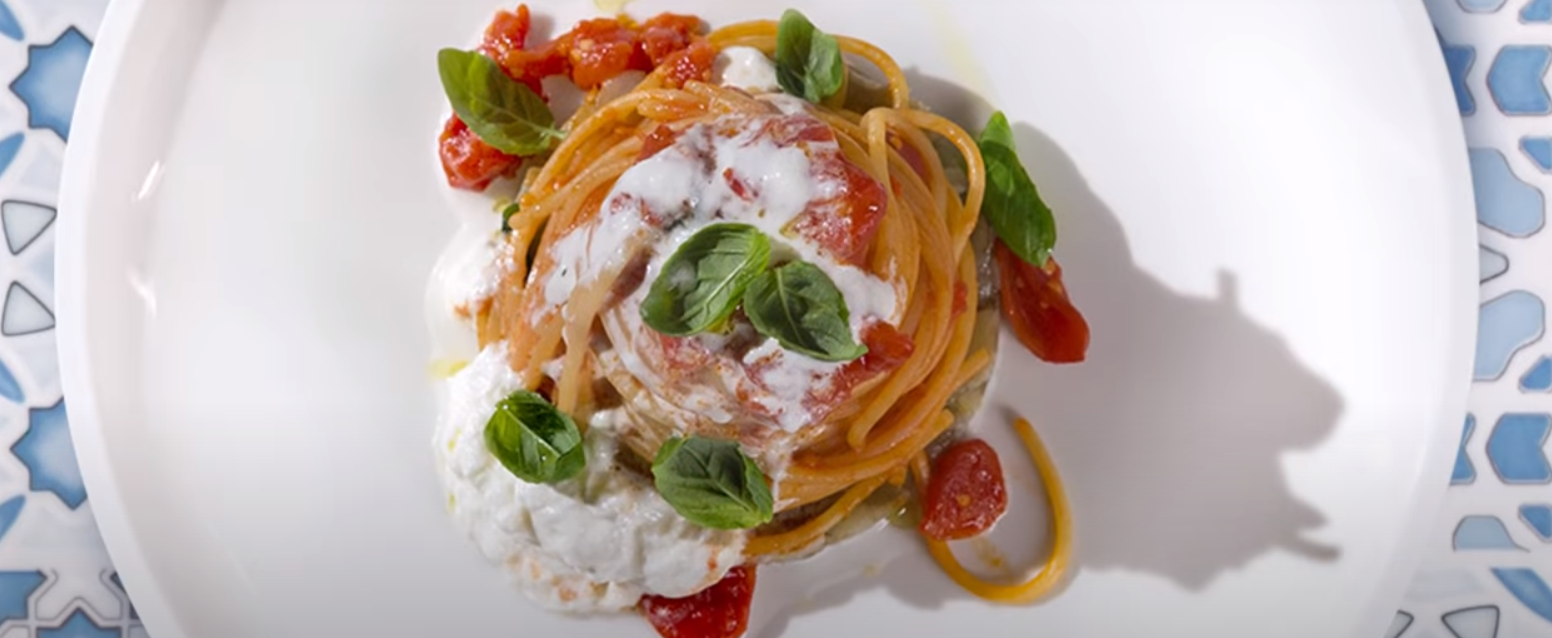 Gli spaghetti tricolore di Cannavacciuolo - BlogSicilia - Ultime ...