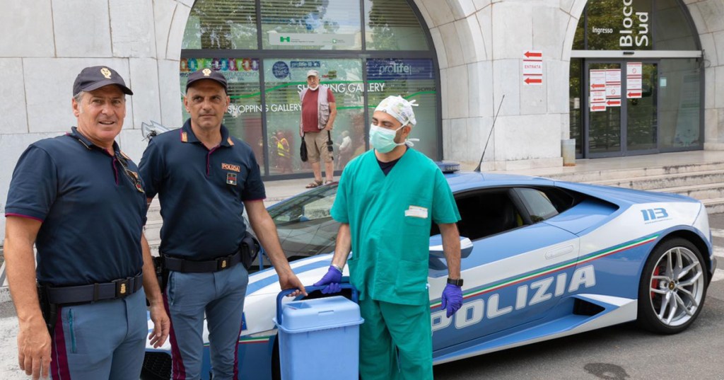 Dal Niguarda di Milano a 300 all'ora sulla Lamborghini della Polizia per portare un rene nel Lazio.