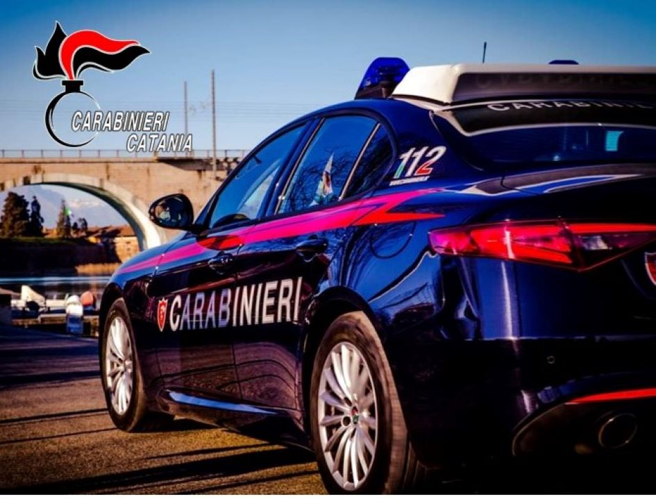 Spacciatore in fuga arrestato dai carabinieri