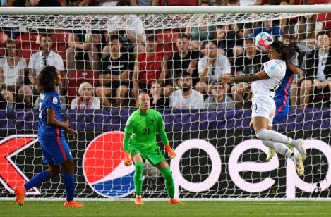 Francia-Italia Europei femminili, il gol di Martina Piemonte