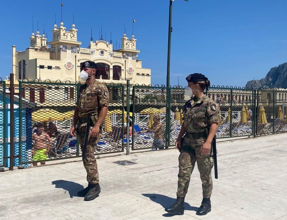 Cambio alla guida di strade sicure