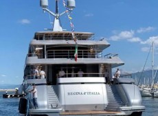 Dolce&Gabbana a Siracusa, sbarca il super yacht degli stilisti italiani