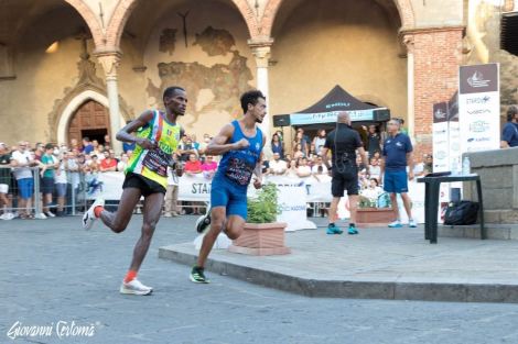 Giro Castelbuono 2022, Ilias Aouani (Fiamme Azzurre) e Onesphore Nzikwinkunda (Burundi)