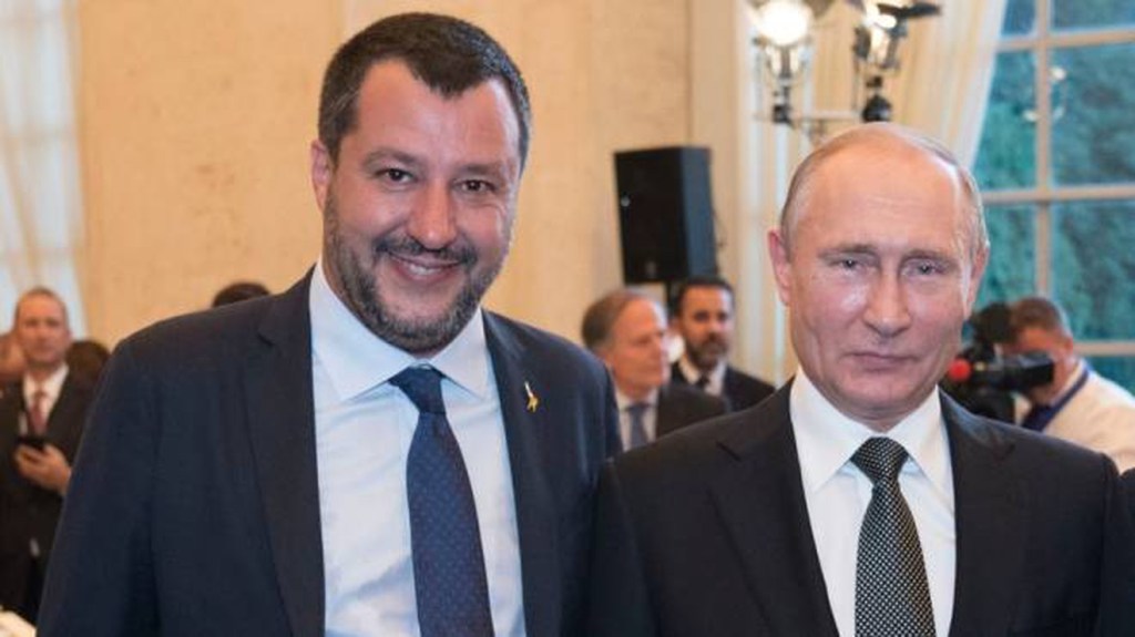 Matteo Salvini e Vladimir Putin.