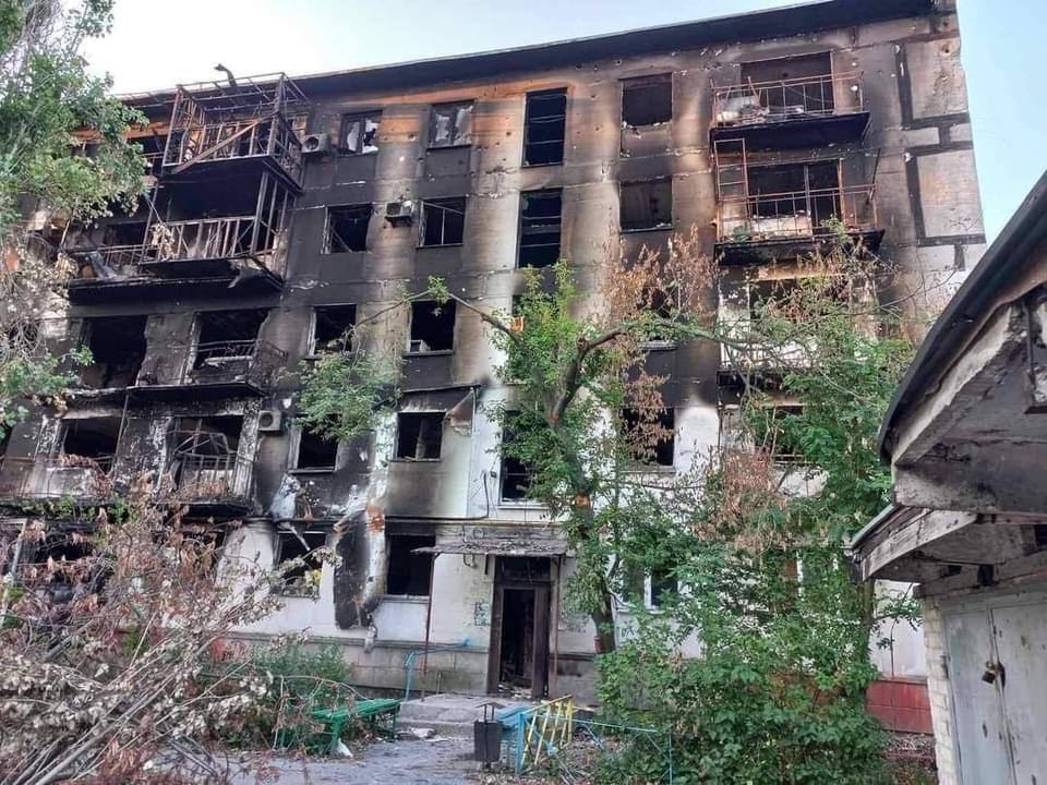 Palazzo bombardato in Ucraina.