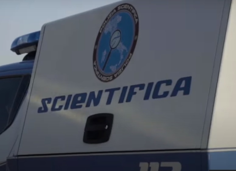 Colpi di mazza ad un negozio di Partinico