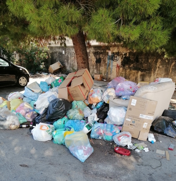 Caos rifiuti in ottava circoscrizione a Palermo