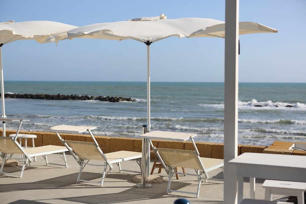 Abusivismo allo stabilimento balneare Maddalusa Launch Beach, titolare paga cauzione e ripristina i luoghi