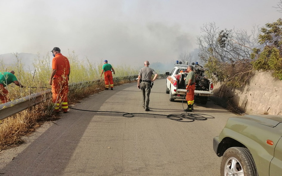 Incendi a Montemaggiore devastano bosco e riserva