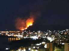 Incendi e paura nel Palermitano, brucia Monte Giancaldo a Bagheria