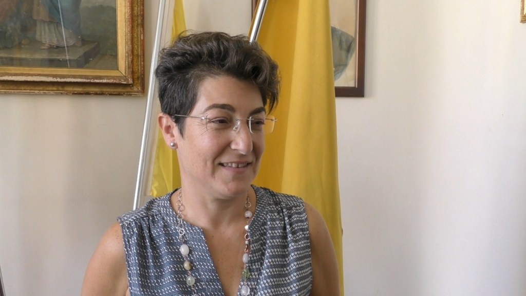 Angela De Luca, sindaco di Altofonte, lancia l'allarme contro il caro bollette