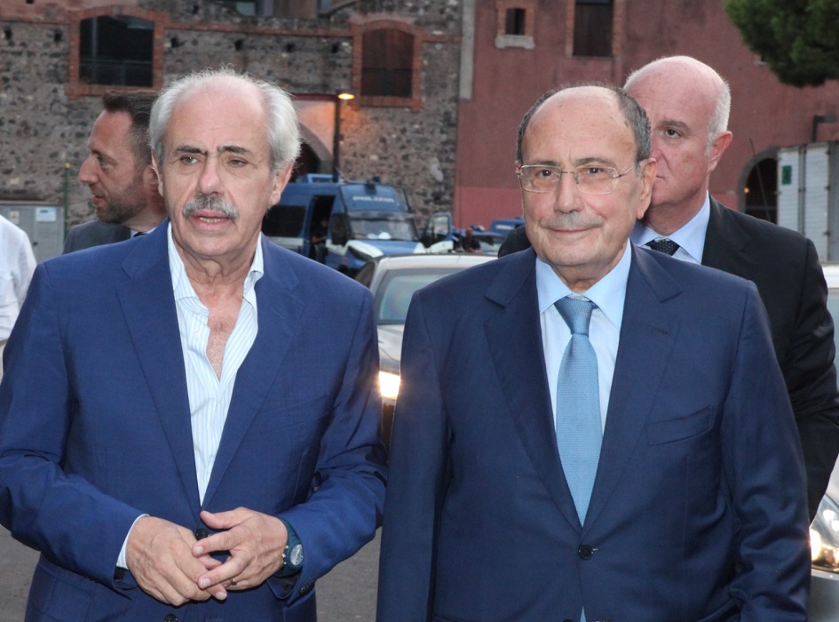 Lombardo frena sull'autonomia differenziata