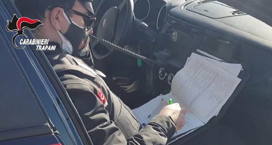 Arrestato per violenze ai genitori