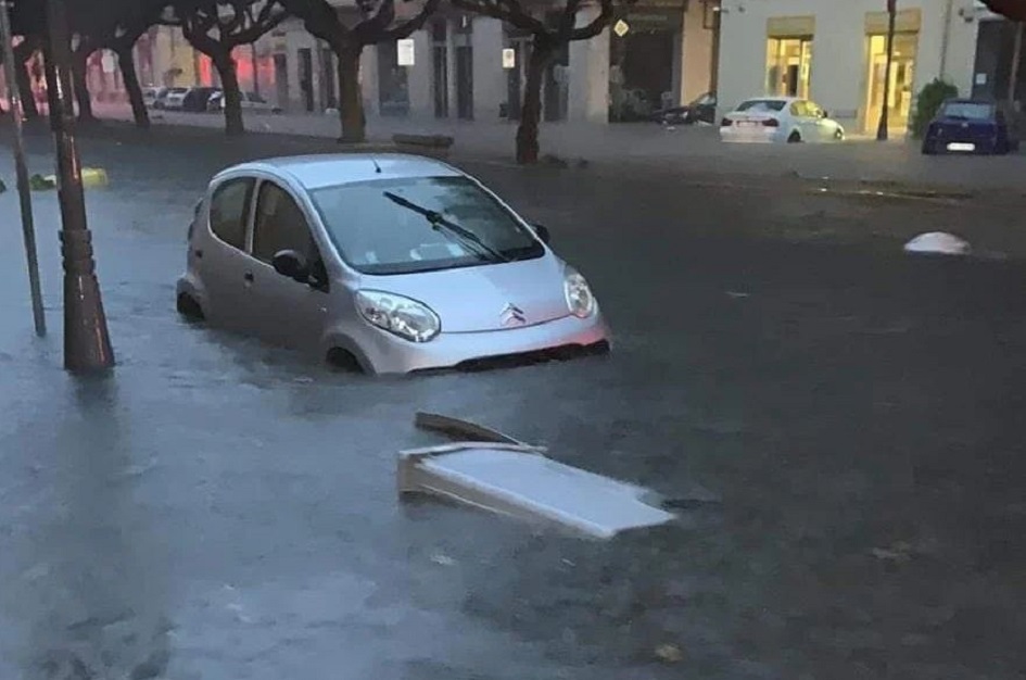 Pioggia, allagamenti e disagi, scontro frontale in viale Regione siciliana a Palermo - BlogSicilia - Ultime notizie dalla Sicilia