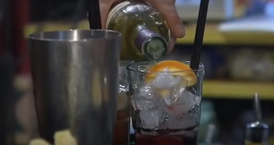 Alcolici venduti a minorenni in un locale di Caltanissetta