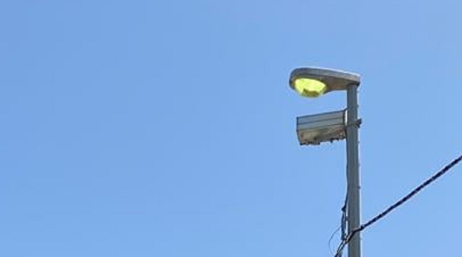 Ripristinata l'illuminazione in via Crispi