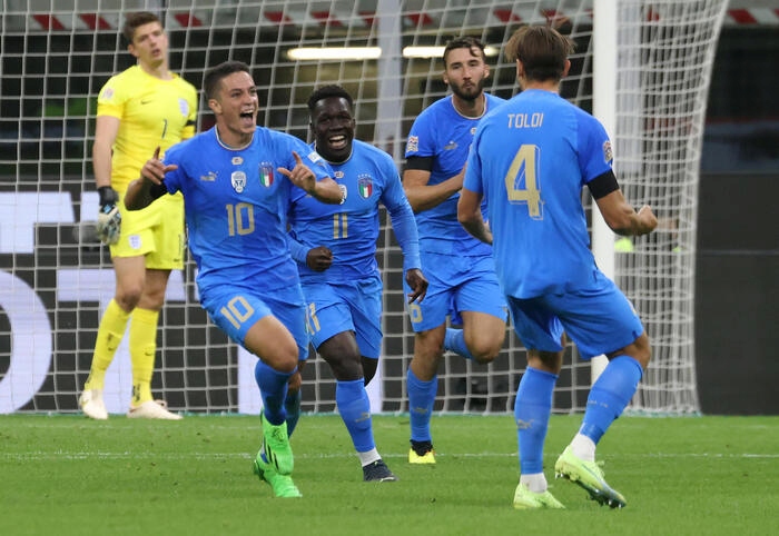 Italien wacht auf, England gewinnt mit 1:0, Azzurri bewirbt sich für das Final Four der Nations League – Blog