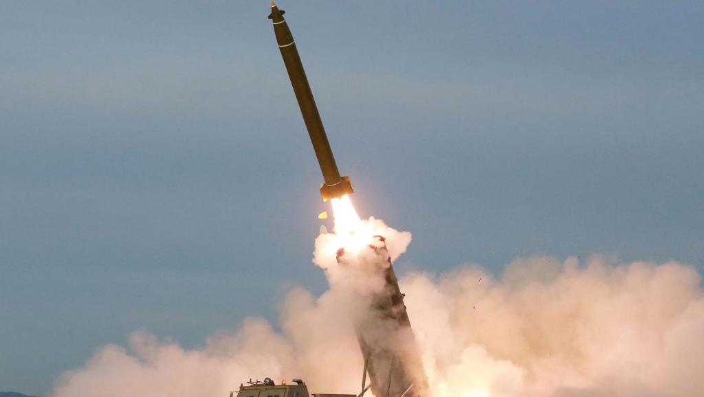 Lancio di missile dalla Corea del Nord.