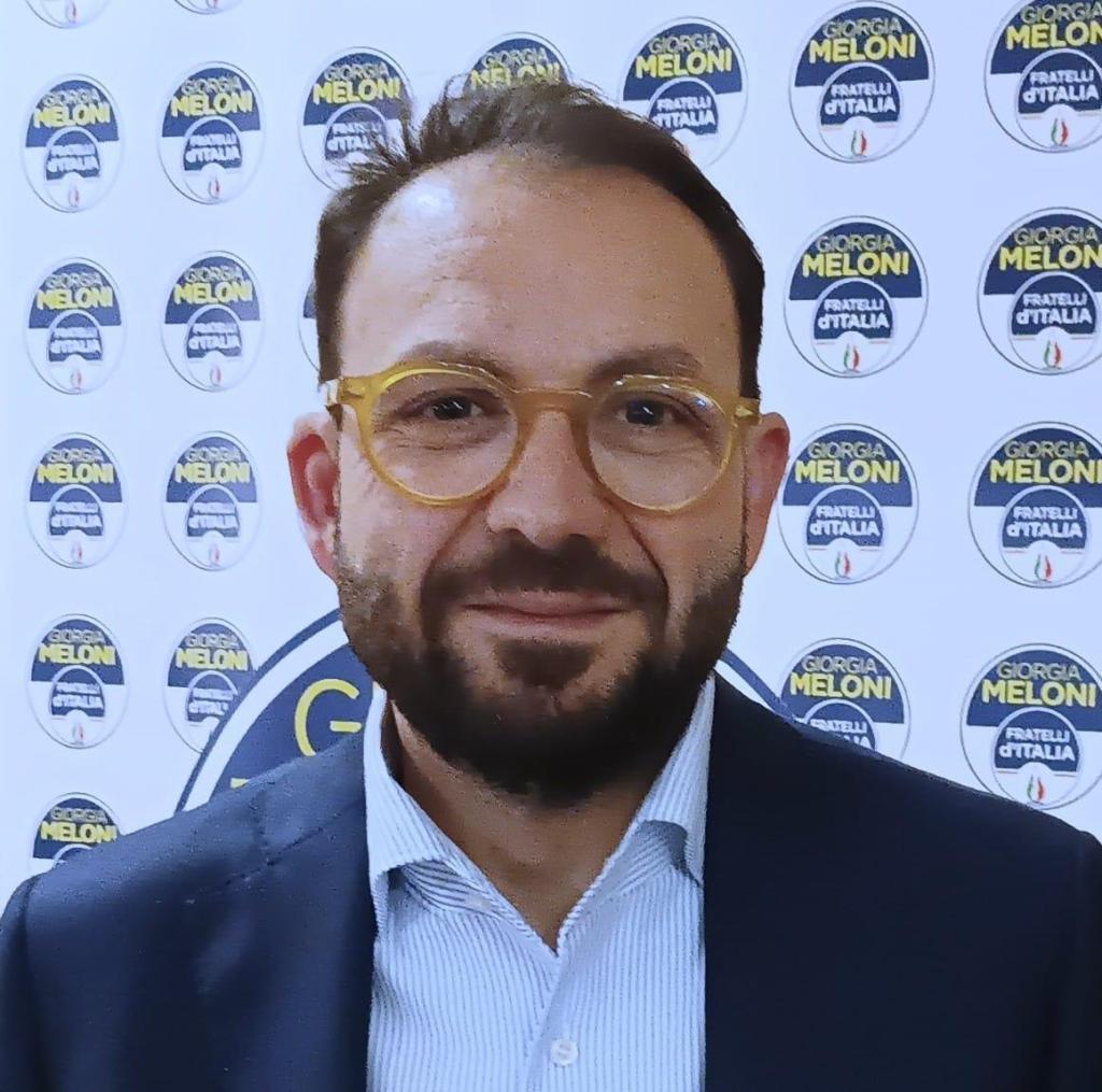 Lillo Pisano, sospeso da Fratelli d'Italia per aver pubblicato alcune frasi inneggianti a Hitler