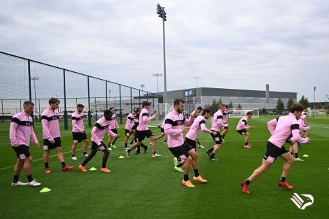 Palermo in allenamento a Manchester