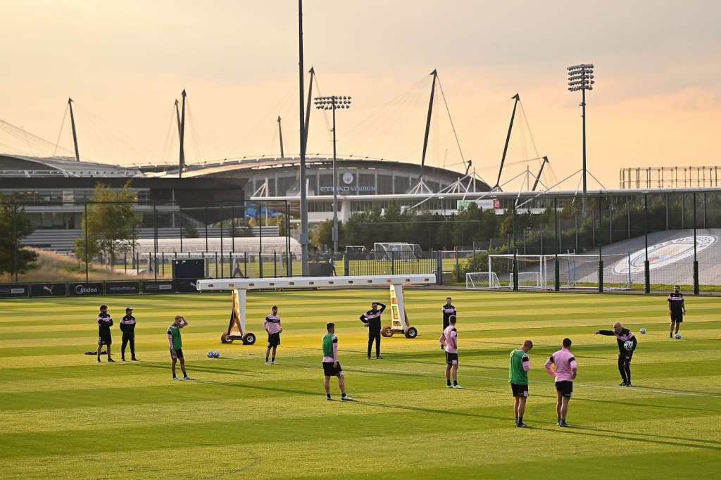Palermo ritiro a Manchester