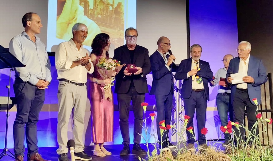 Il palco per il premio Vittorini 2022