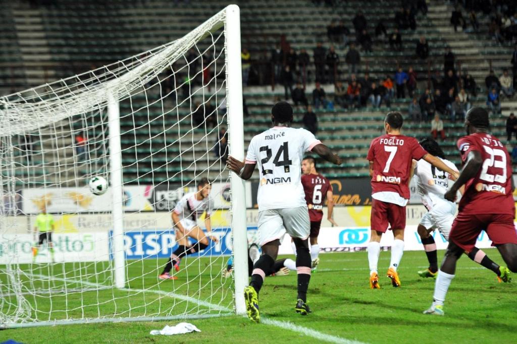 Reggina-Palermo 0-2, serie B 2013-2014