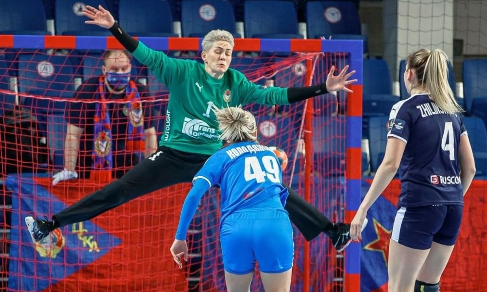 Chana Masson, qui con la maglia del Cska Mosca all'Handball Erice