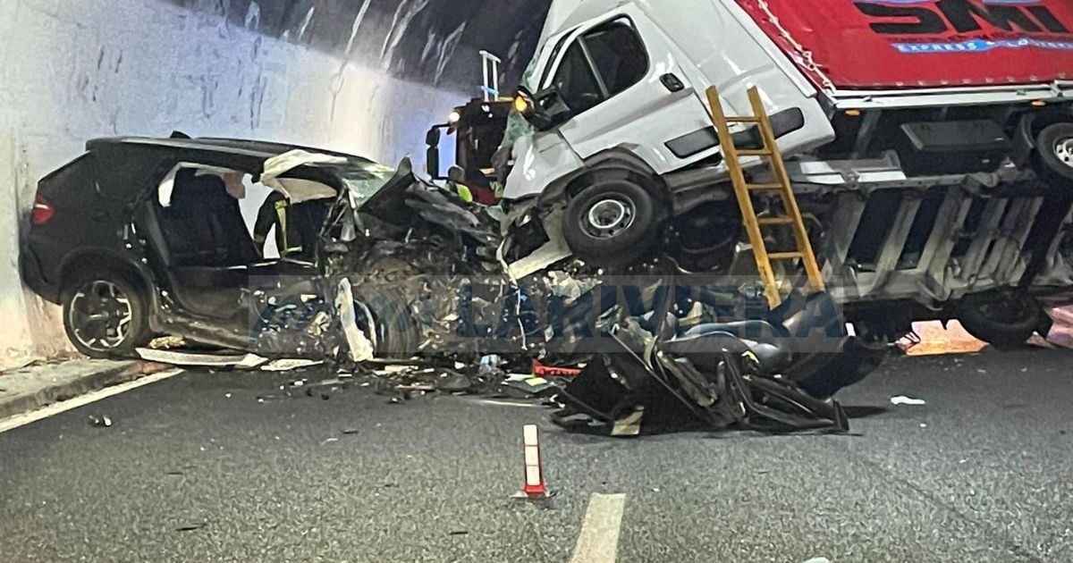 Auto contro furgone sull'A10, un morto, due feriti e un uomo è scappato