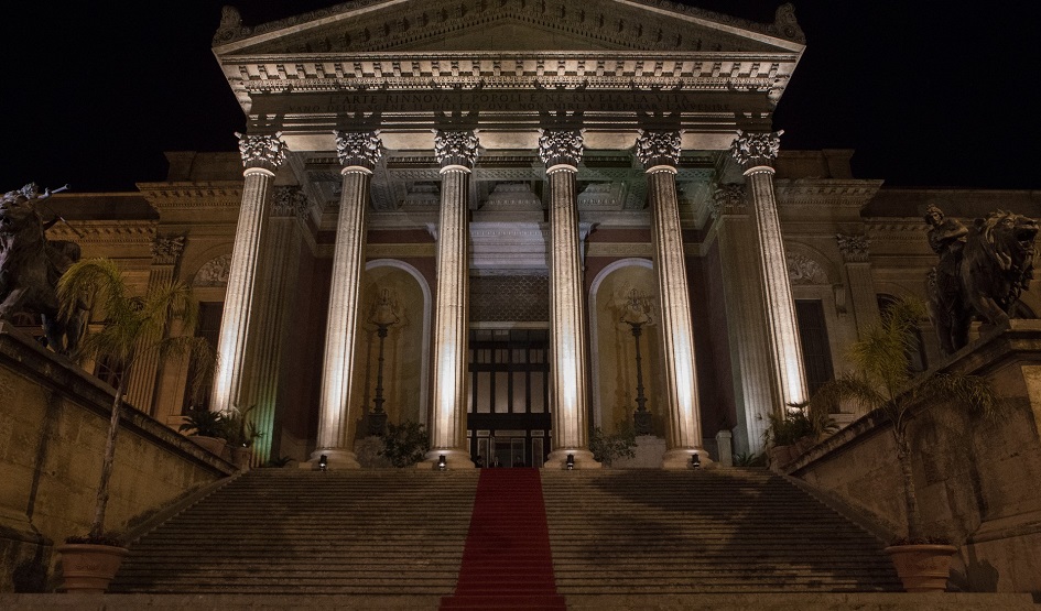 In sciopero lavoratori e lavoratrici del teatro Massimo di Palermo, chiedono con forza il rinnovo del contratto di lavoro scaduto da 10 anni