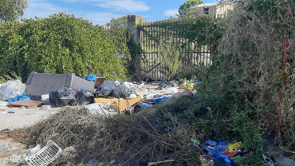 Rifiuti e discariche abusive a Partinico