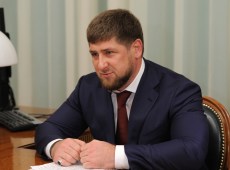 “Russia usi le armi nucleari a bassa intensità”, l’appello del leader ceceno