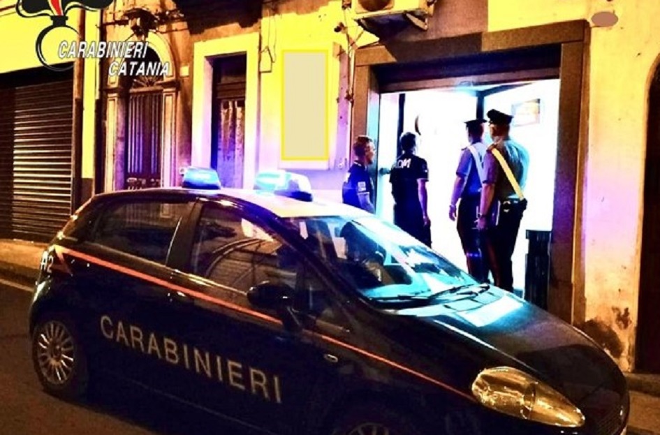 Scoperta nel catanese sala giochi abusiva