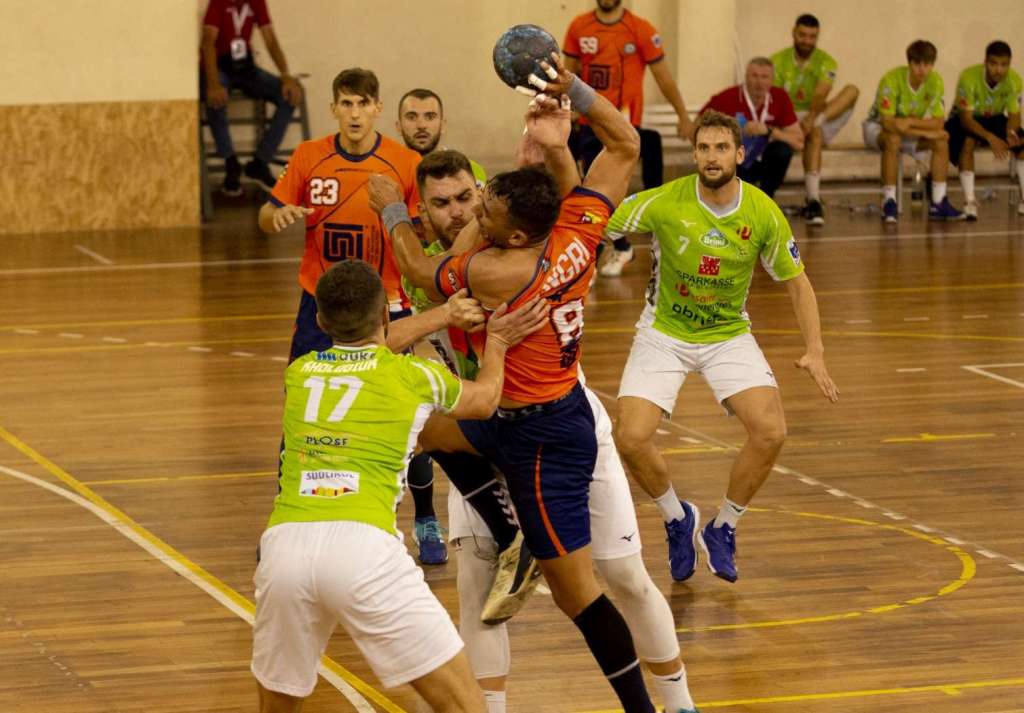 Albatro in azione col Brixen, serie A Gold 2022-2023