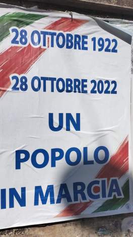 Il manifesto apparso a Paternò
