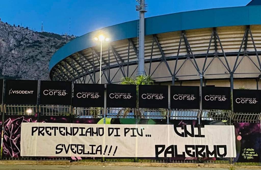 palermo, striscione cni 25 ottobre 2022