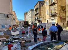 Blocco di rifiuti in via Di Cristina, polizia municipale interviene e consente bonifica Rap